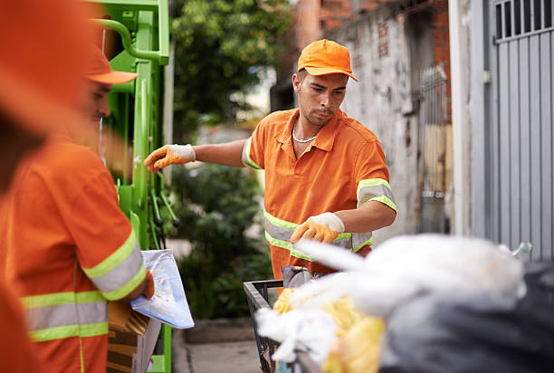 Best Construction Debris Removal  in Waverly, IL